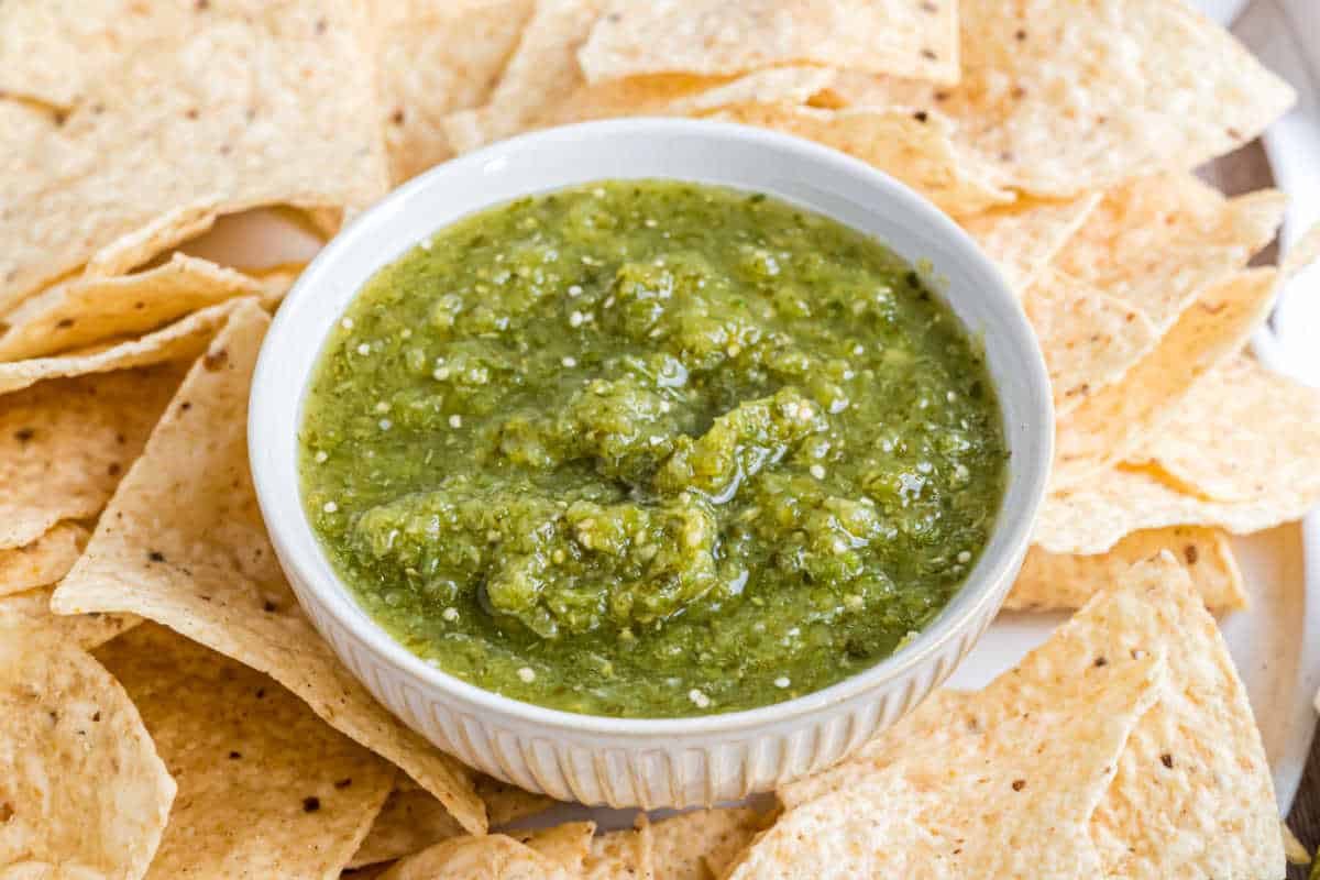 Tangy & Versatile Tomatillo Salsa for Tacos, Dips, & More
